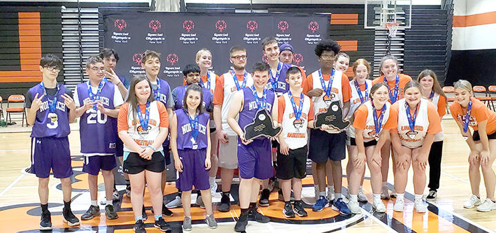 The Norwich Unified Basketball Team Finishes Its First Season